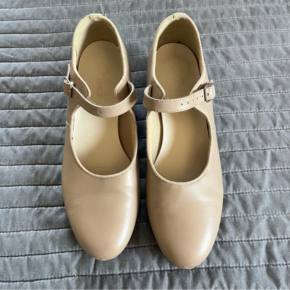 So Danca 1.25" "Caitlin" Cuban Heel Character Shoe CH01 Size W 7